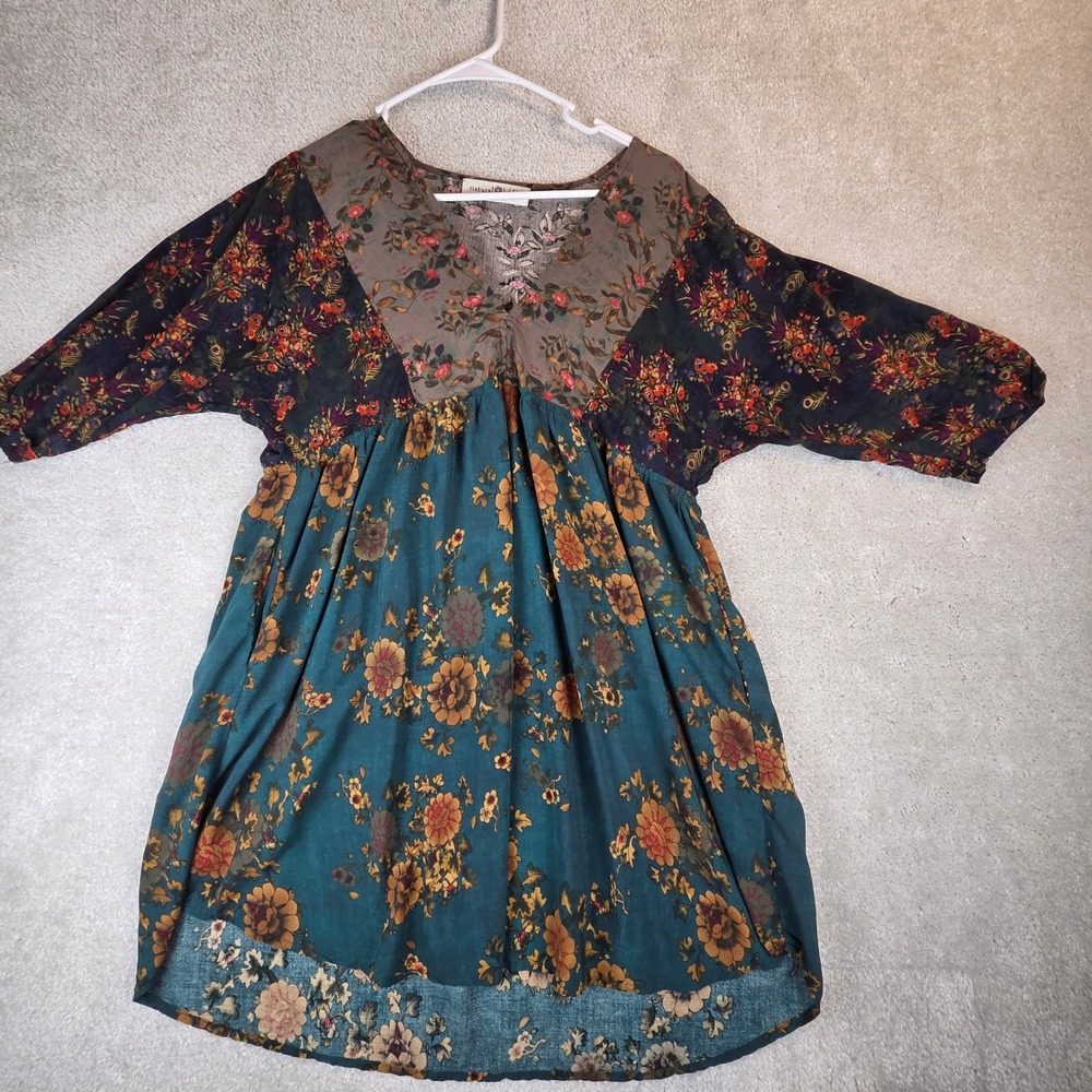 Natural Life Floral Patchwork Boho Tunic Top Teal V-Neck Small